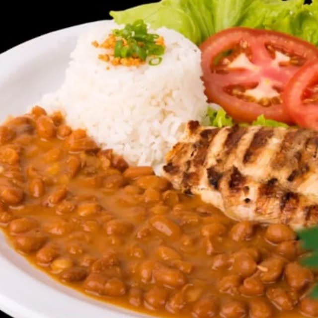 Prato de comida divulgado pela Quentinhas da Gi